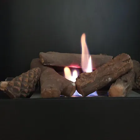 Hébergement de vacances Maison Confortable, Terrasse Et Jardin à