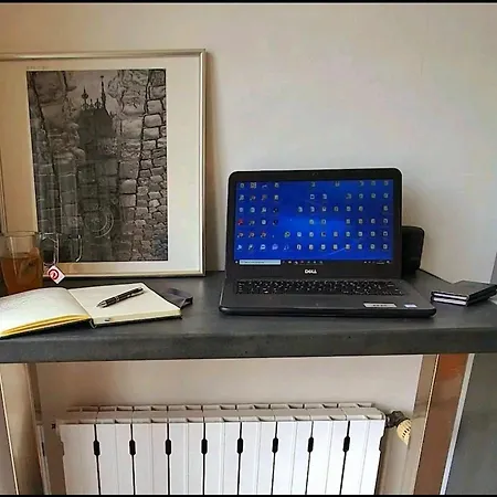 Hébergement de vacances Maison Confortable, Terrasse Et Jardin à *