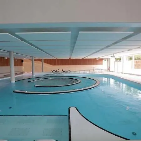 Hébergement de vacances Maison Confortable, Terrasse Et Jardin à