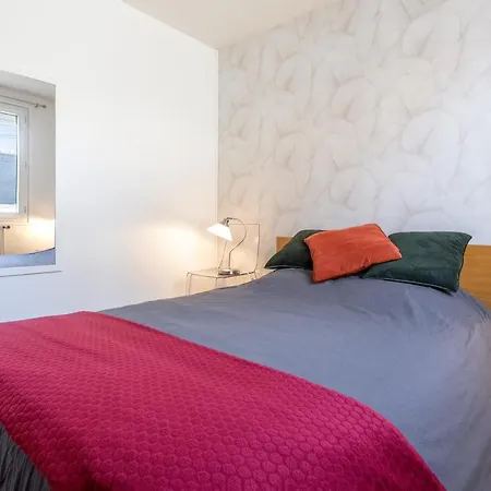 Maison Confortable, Terrasse Et Jardin à * Amiens