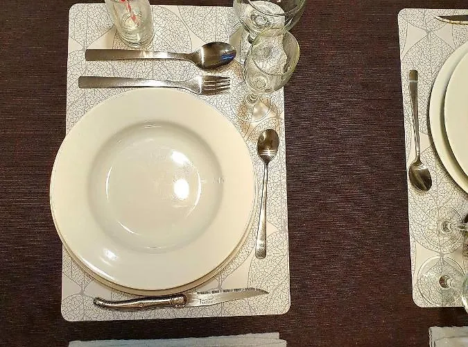 Maison Confortable, Terrasse Et Jardin A