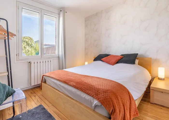 Maison Confortable, Terrasse Et Jardin A Ferienhaus